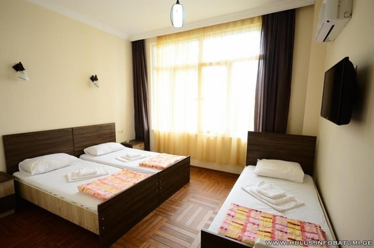 Hulus Hotel Makhinjauri Esterno foto