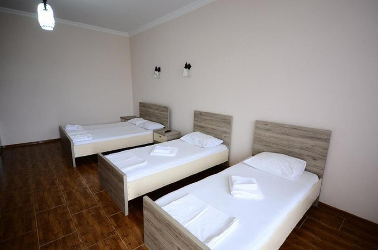 Hulus Hotel Makhinjauri Esterno foto